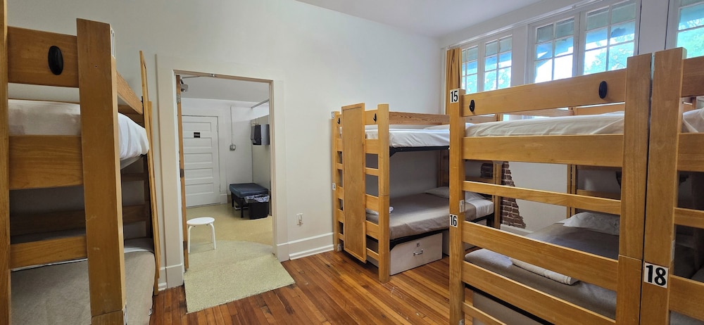 Single Bed in Women's Dorm photo 1