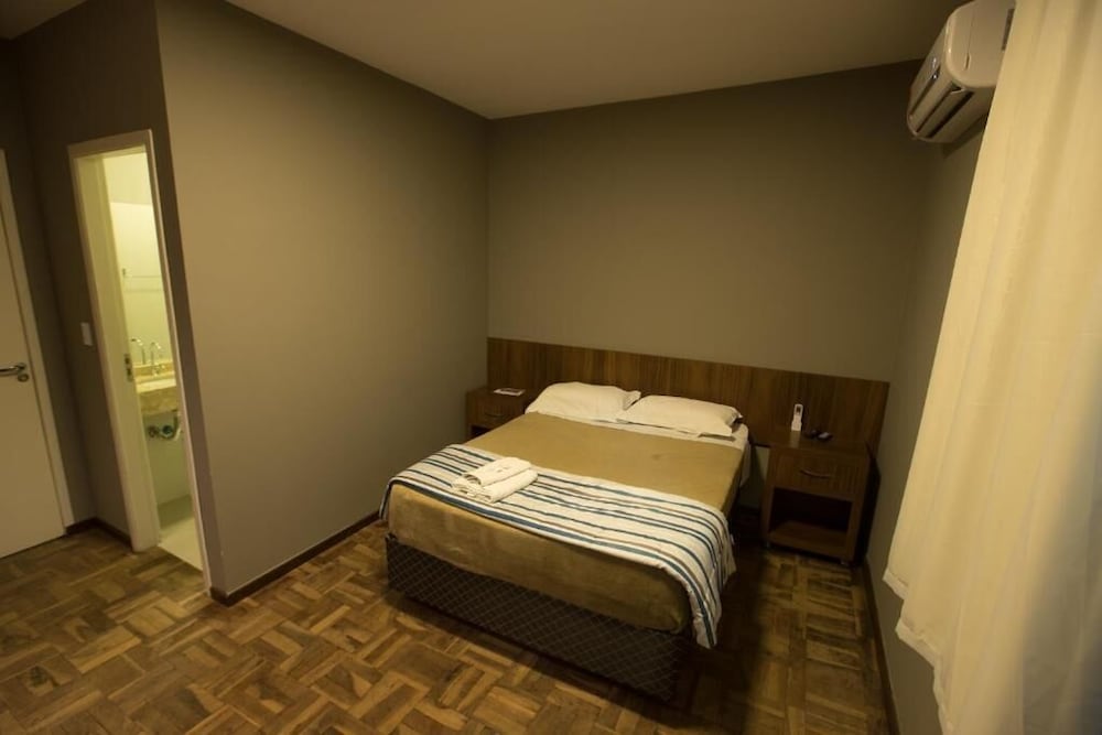Standard Room photo 2