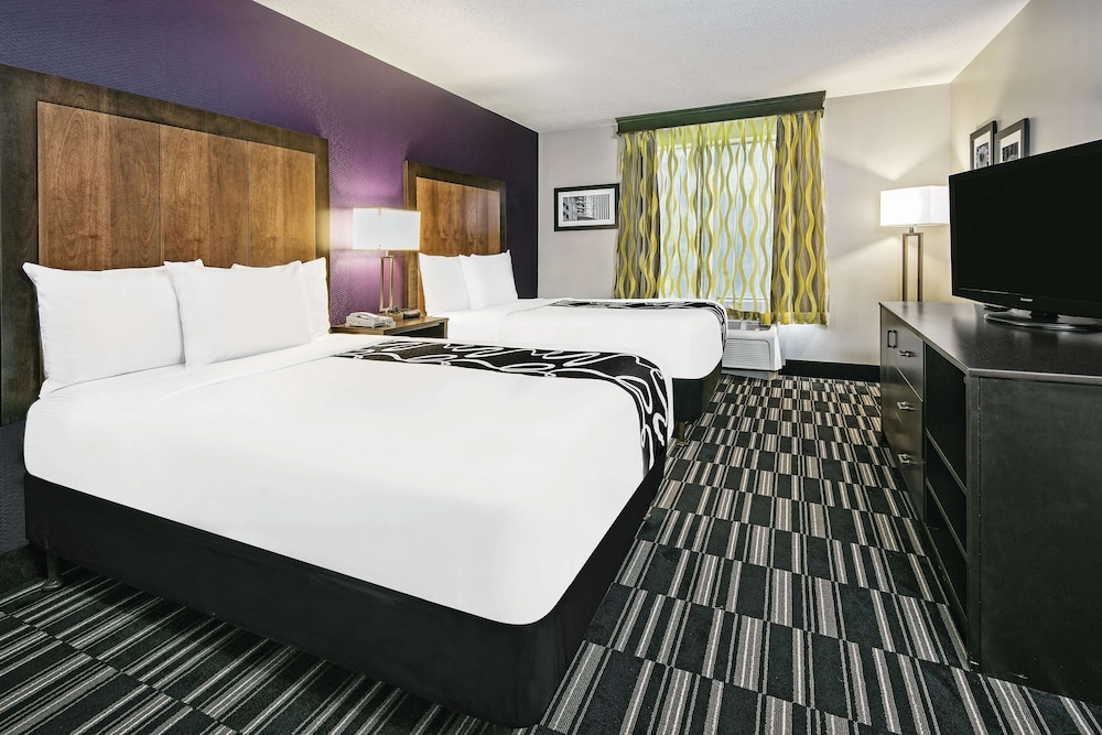Room, 2 Double Beds, Non Smoking photo 1