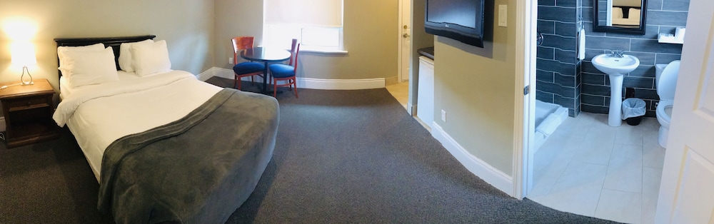 Comfort Single Room, 1 Queen Bed photo 1