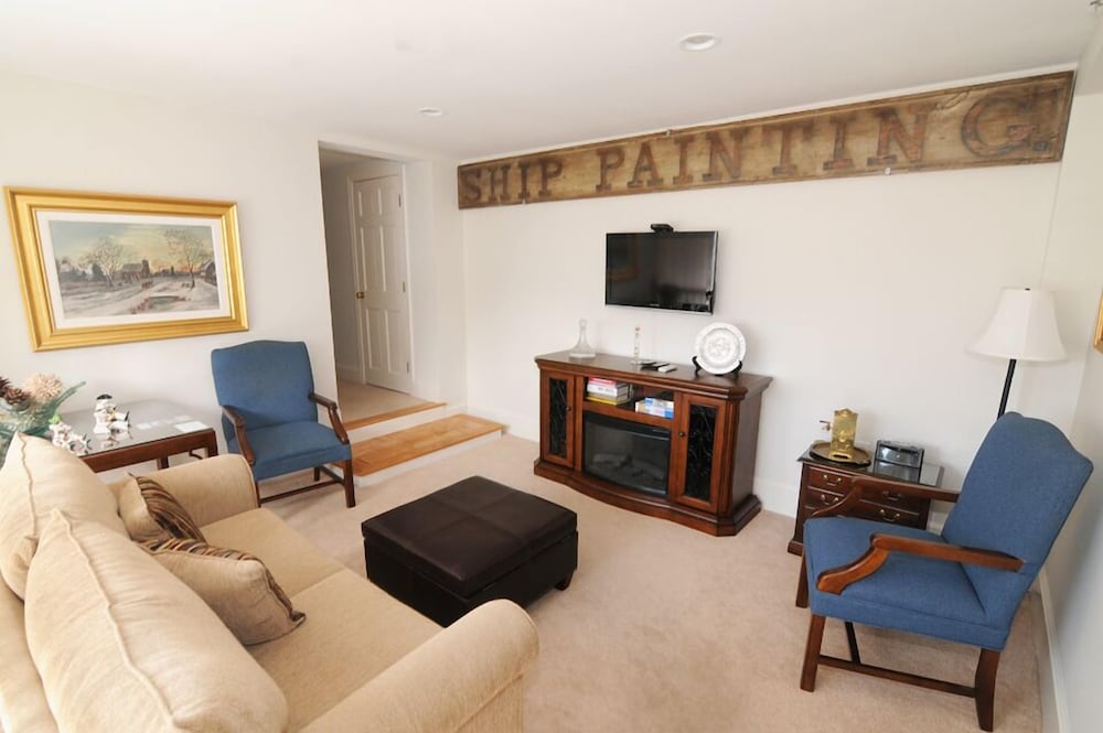 Condo, 3 Bedrooms (Waterfront Condo 3 bedrooms) photo 2