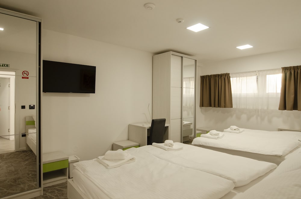 Quadruple Room, Private Bathroom (6)