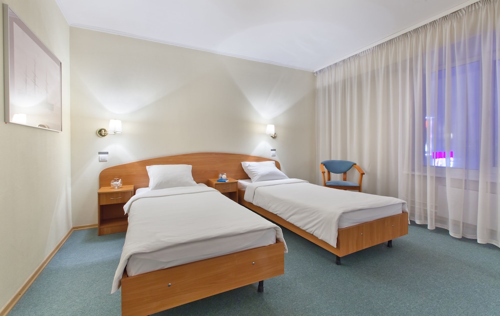Standard Twin Room photo 1