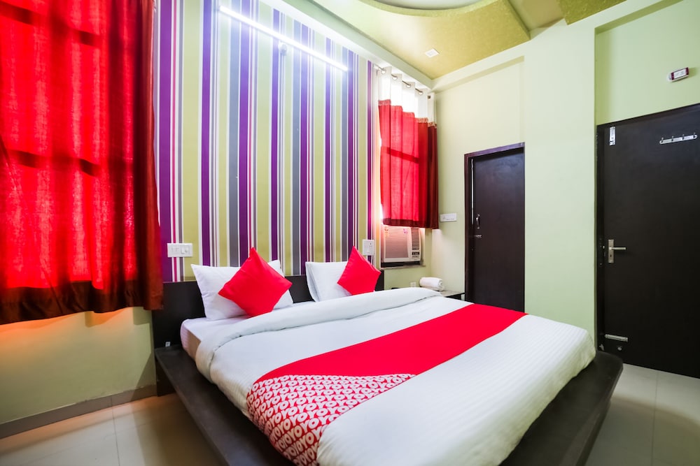 Double Room, 1 Queen Bed