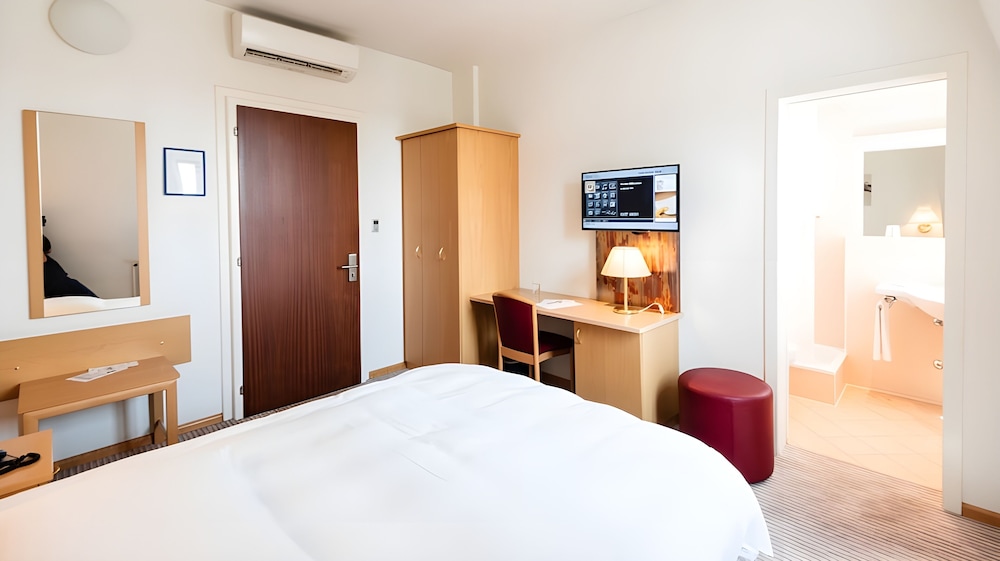 Economy Double Room (Grandlit) photo 1