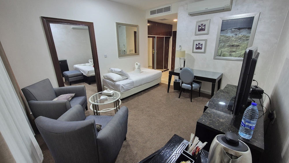 Royal Room