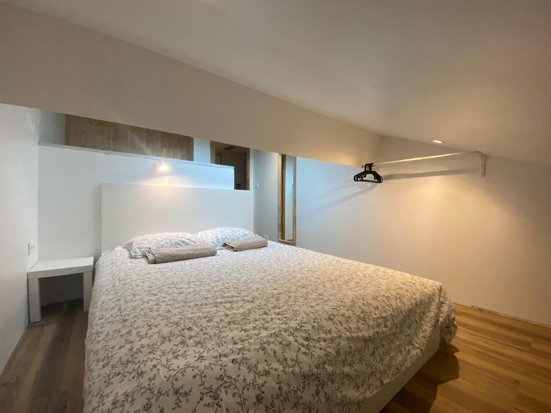 Budget Double Room photo 3