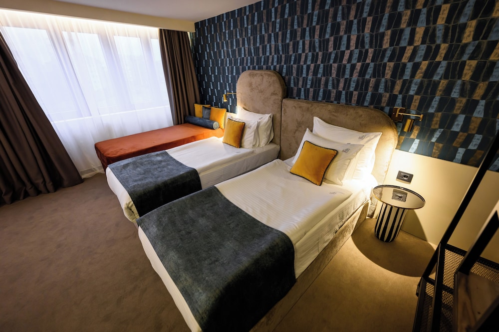 Superior Triple Room, Non Smoking photo 1
