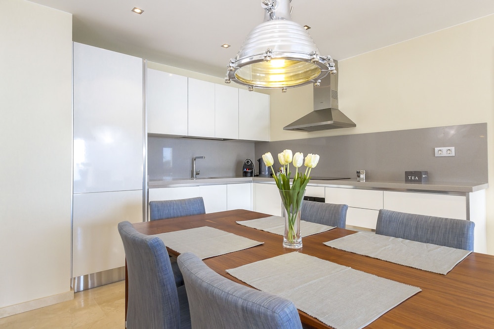 Suite, 1 Bedroom thumbnail 6
