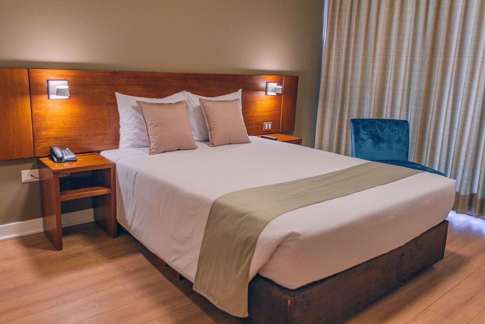 Superior Room, 1 Queen Bed, Non Smoking, Garden View photo 3
