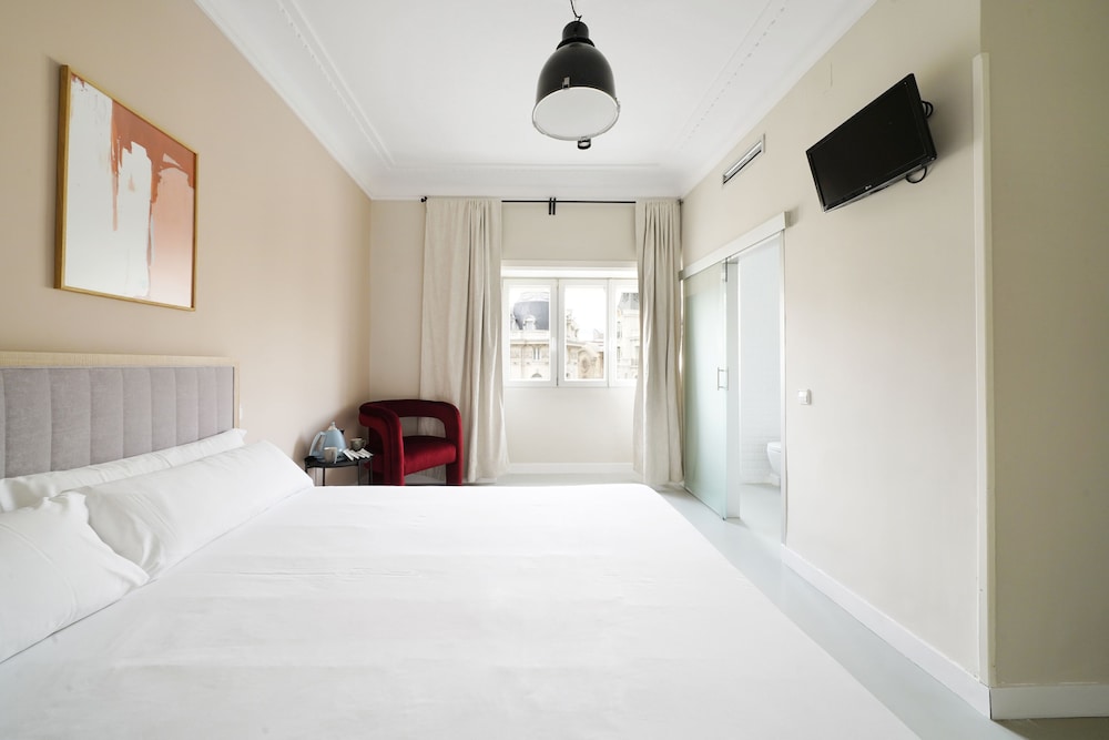 Standard Room - Photo 6