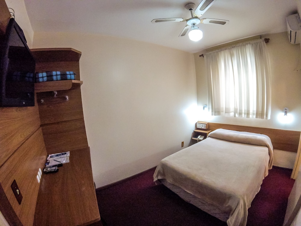 Economy Room photo 1