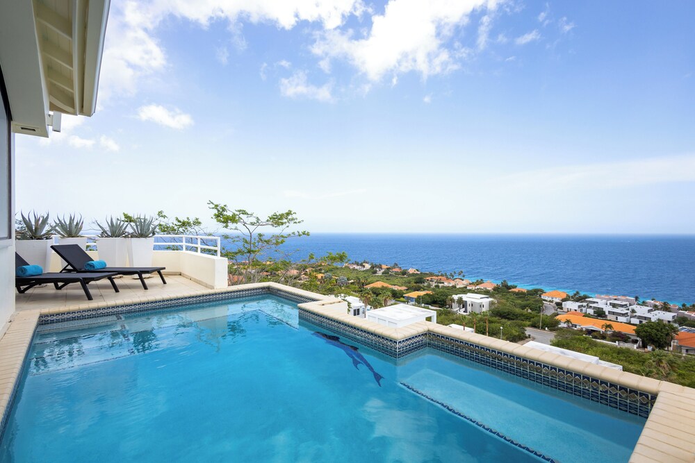 Villa 651