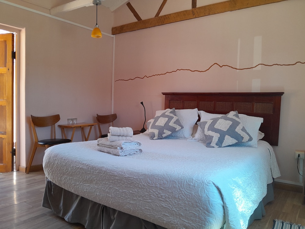 Standard Double Room, Private Bathroom, Garden View photo 1