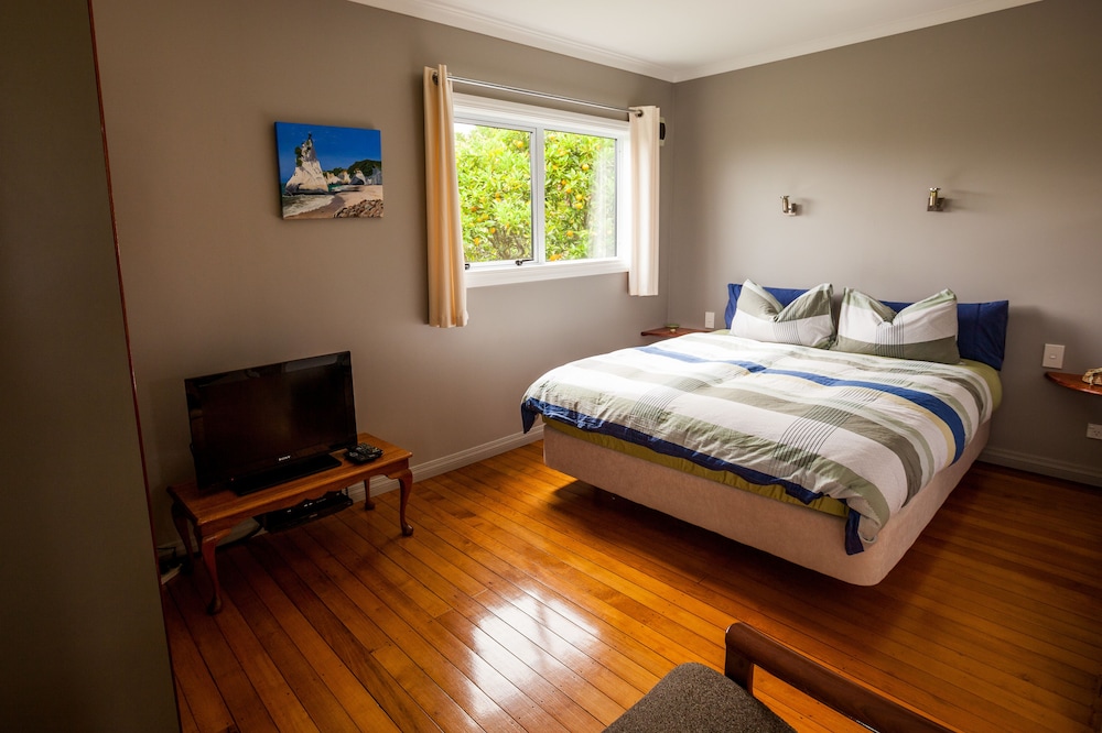 Standard Studio, Non Smoking, Kitchen (DoLittle Cottage) photo 2