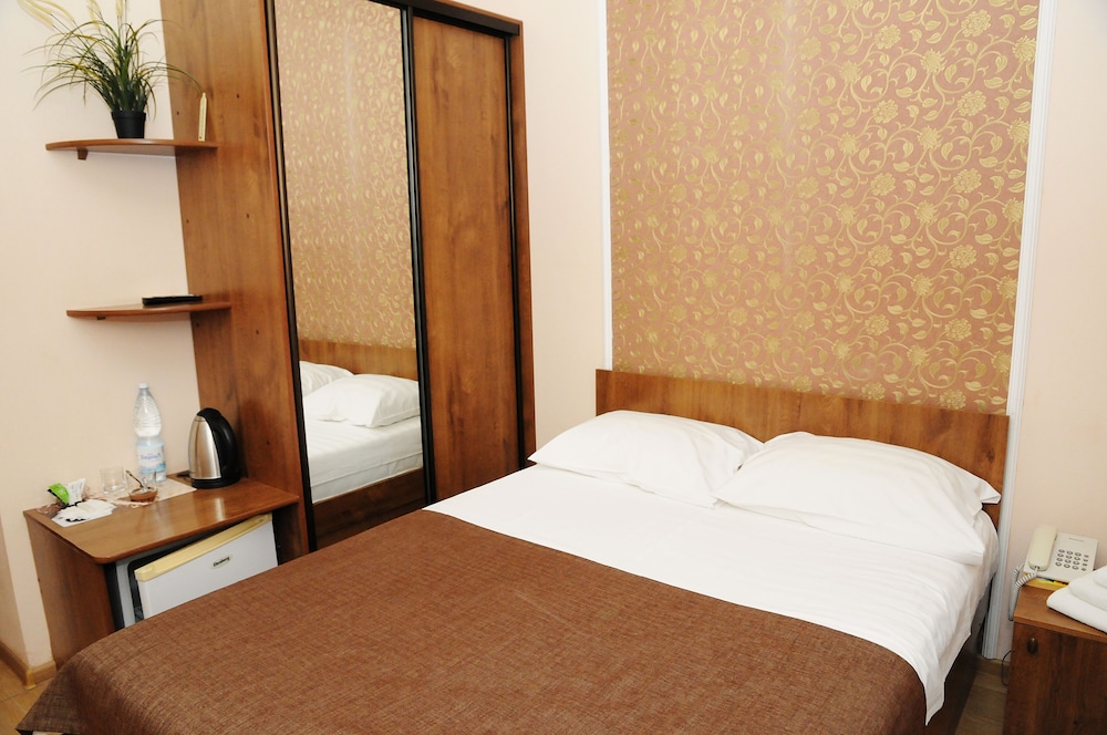 Economy Room photo 1