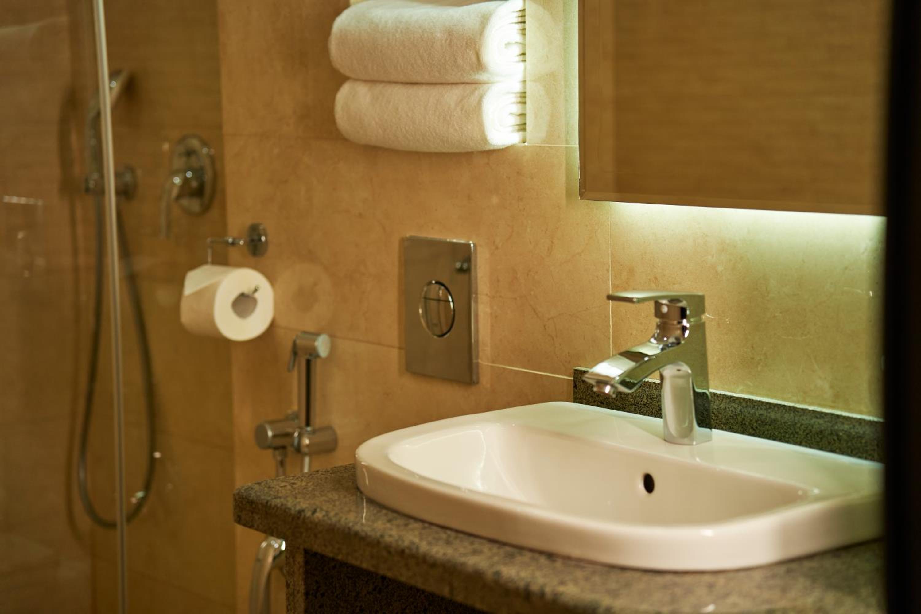Superior King Room photo 3