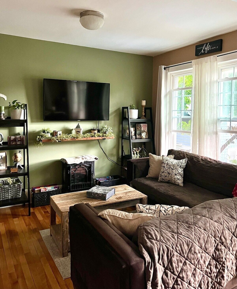 Apartment, Shared Bathroom (2 Bedroom) photo 1