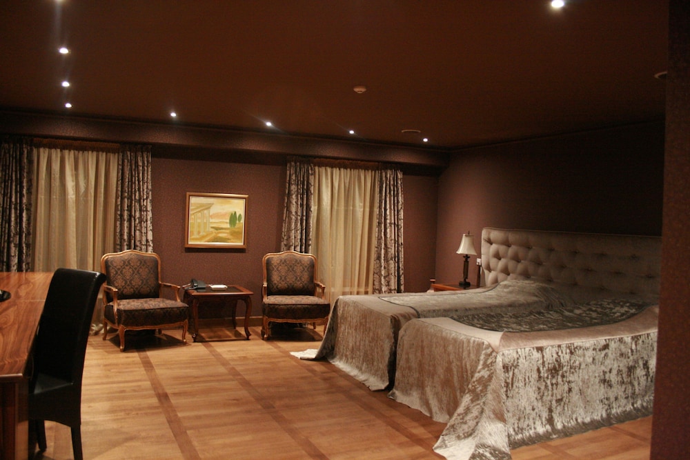 Standard Double Room photo 2