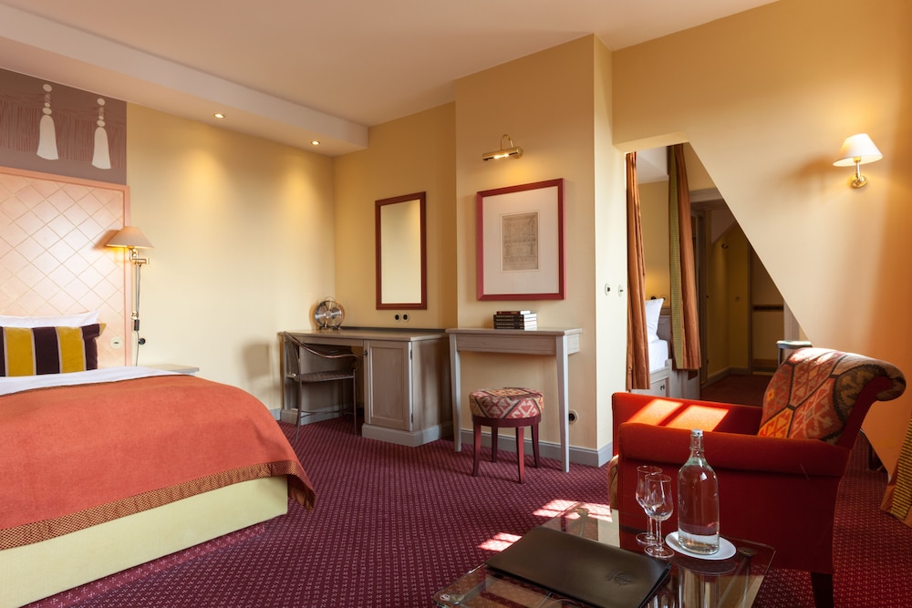 Romantic Double Room Single Use photo 3