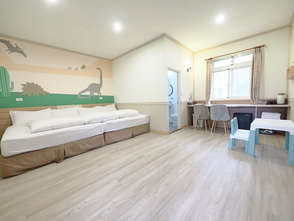 Standard Quadruple Room - Photo 1