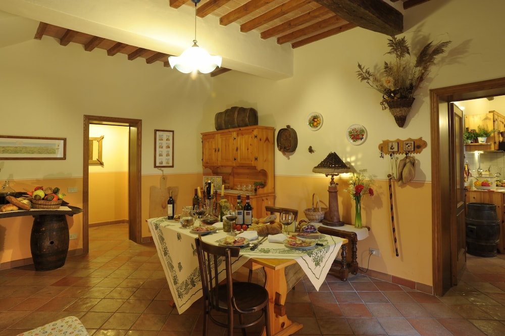 Apartment, Ground Floor photo 2