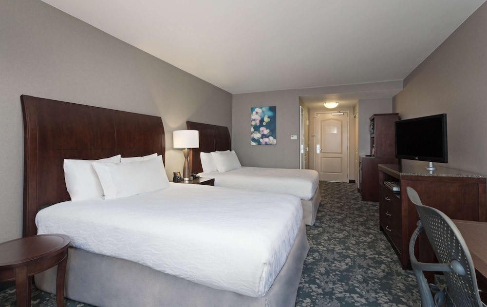 Room, 2 Queen Beds (Drinks & Snacks) - Photo 2