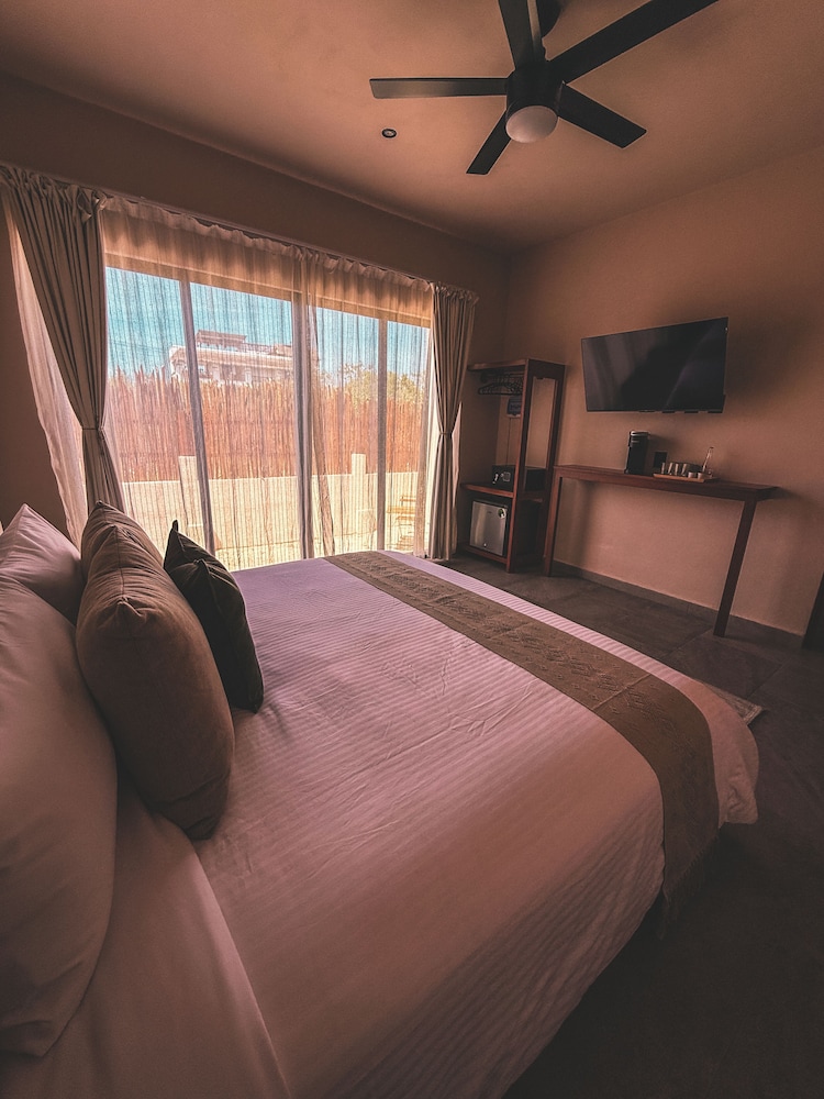 Deluxe Double Room, Balcony, Garden View photo 1