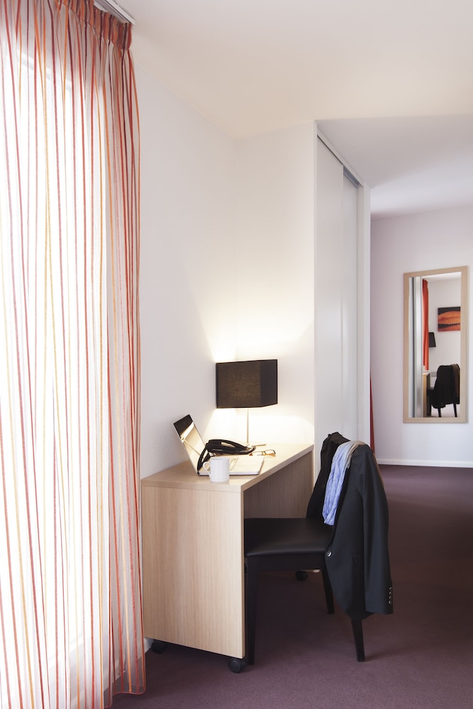 Studio, 1 Double Bed (Large) - Photo 12