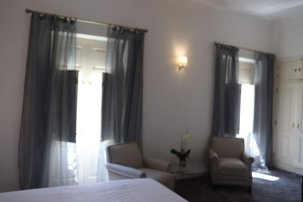 Deluxe Double Room photo 2