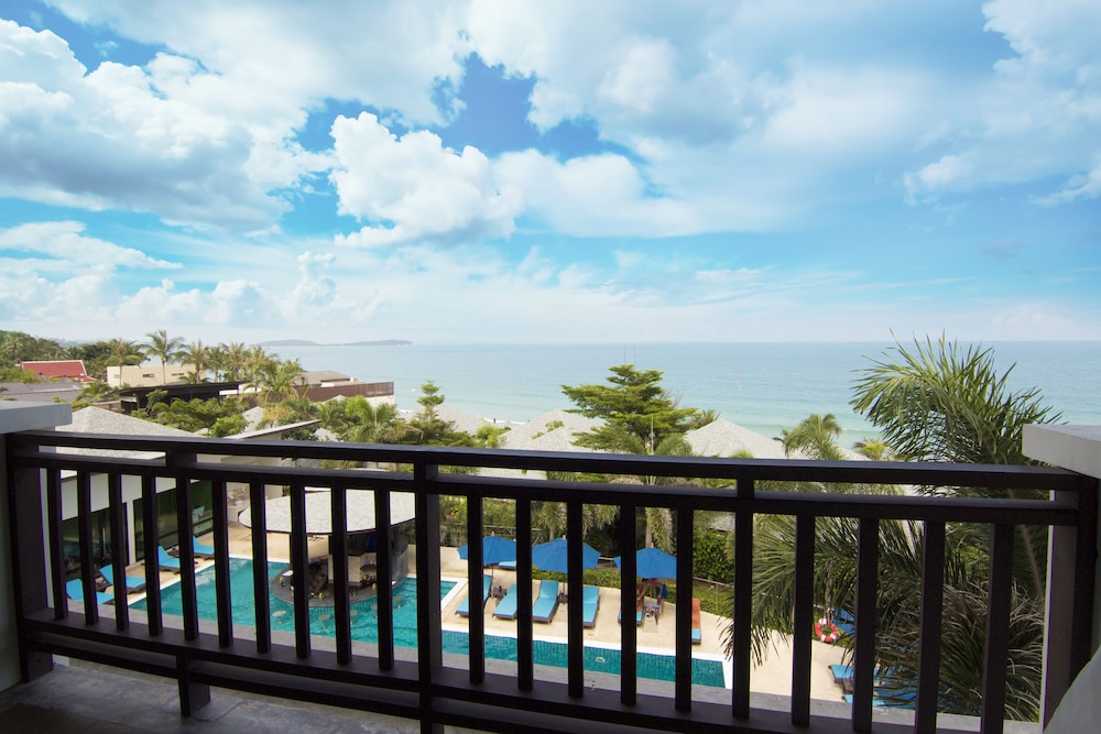 Superior Room, Sea View - Photo 6