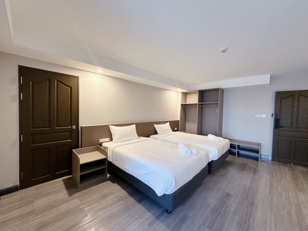 Superior Double or Twin Room photo 1