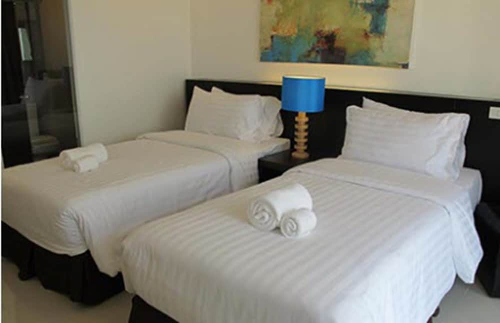 Deluxe Twin Room (Room Only)