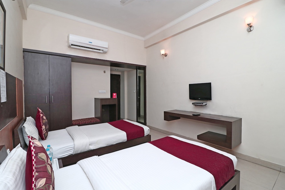 Double or Twin Room photo 3