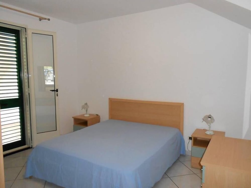 Apartment, 2 Bedrooms, Sea View photo 1