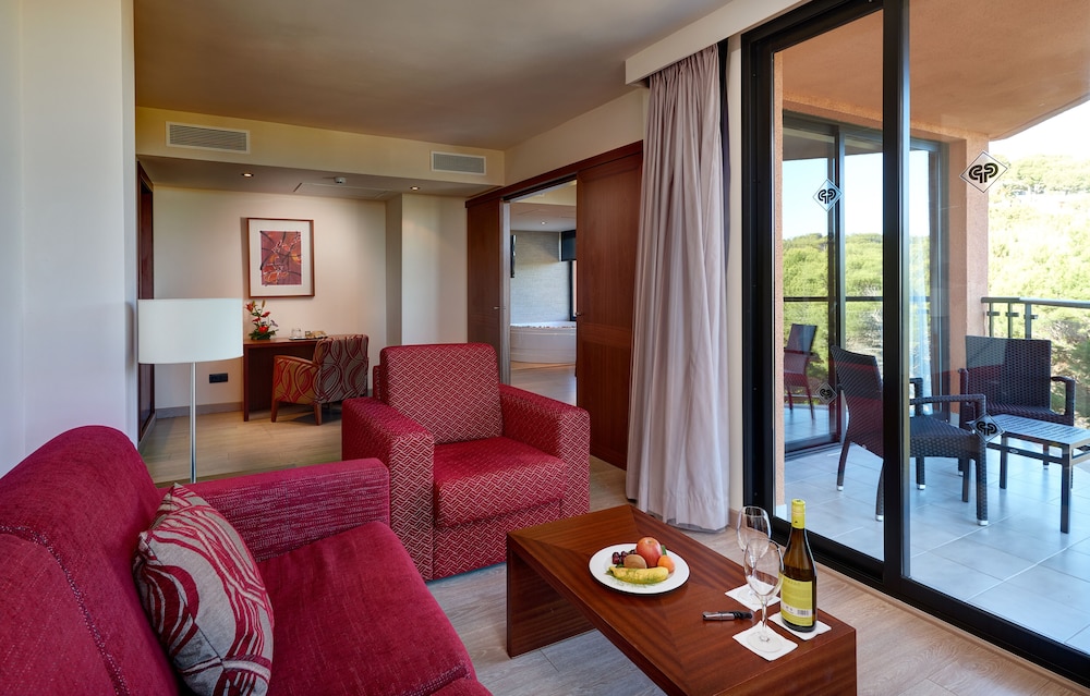 Junior Suite, Hot Tub (Superior) photo 3