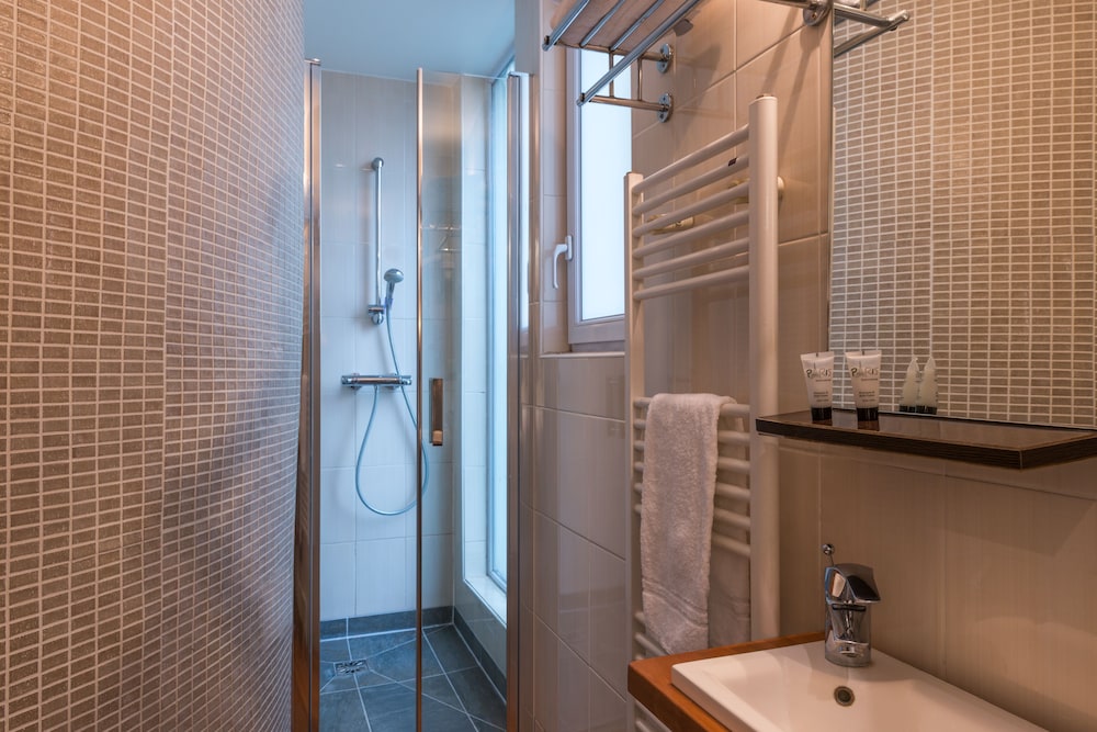 Double Room, 2 Bedrooms (Adjacente) photo 3