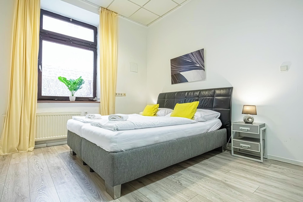 Basic Apartment