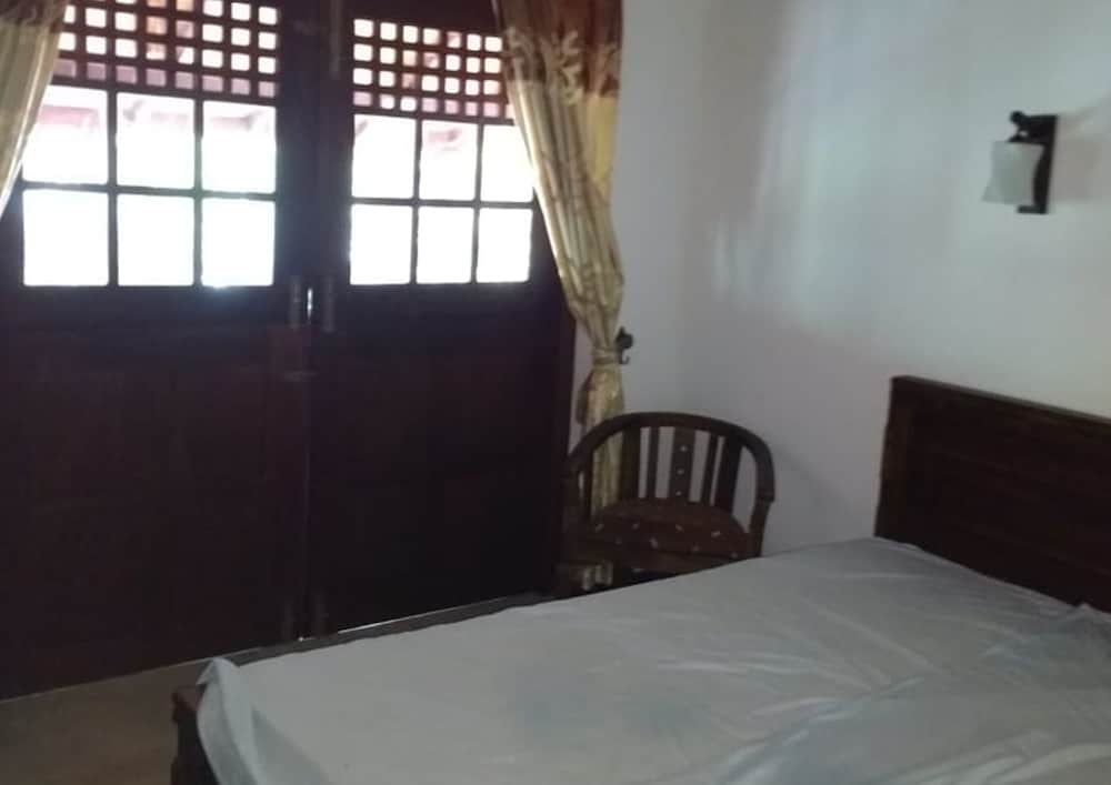 Single Room, 1 Large Twin Bed, Non Smoking photo 1