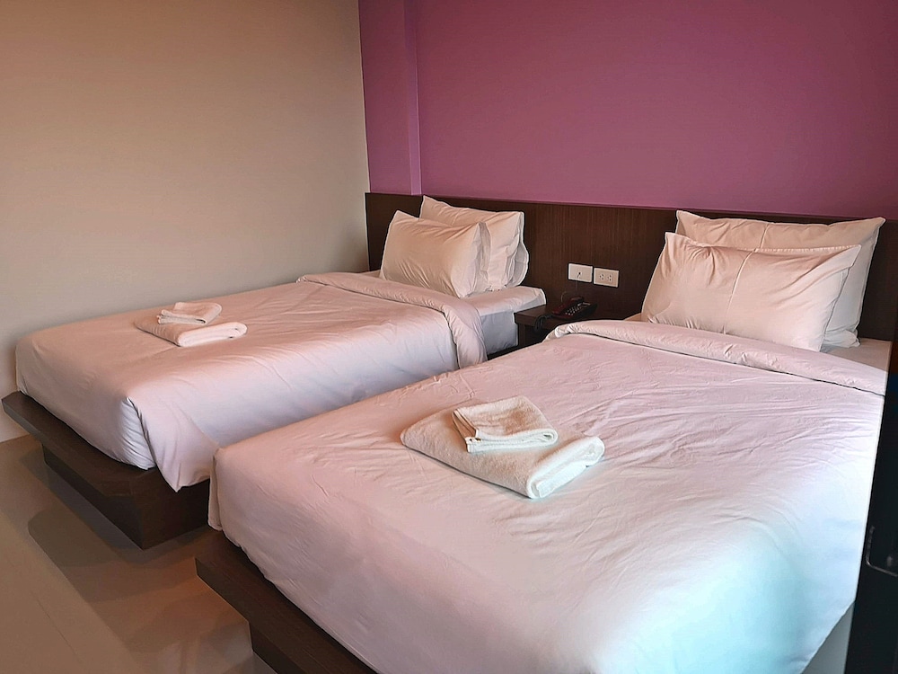 Standard Double Room, City View - Photo 4