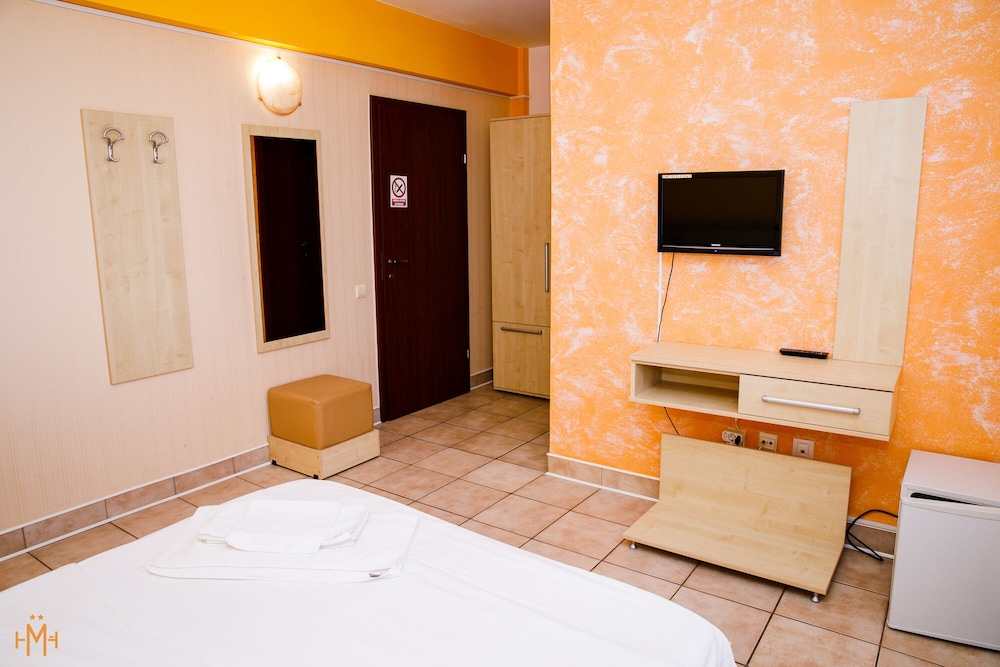 Standard Double Room photo 2