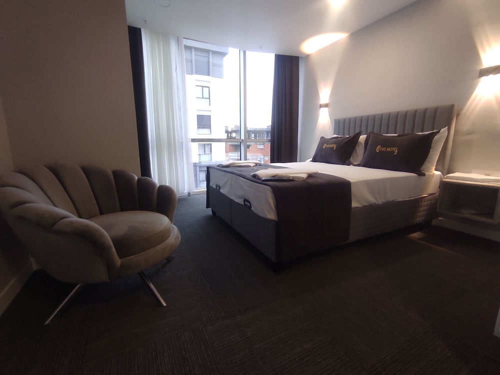Standard Double Room, Canal View photo 3
