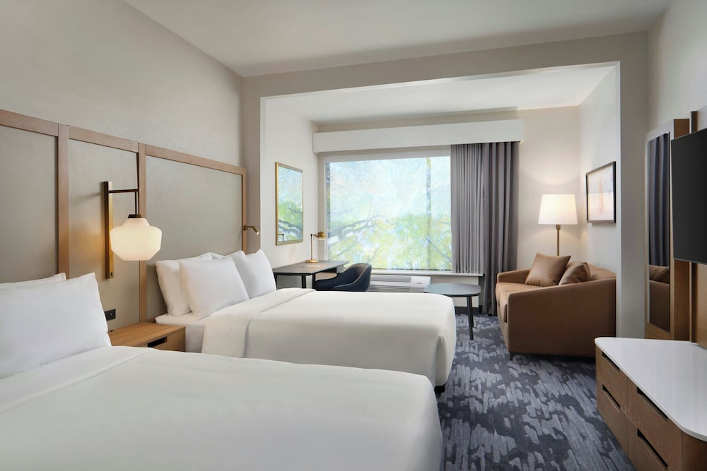 Standard Room, Multiple Beds photo 1