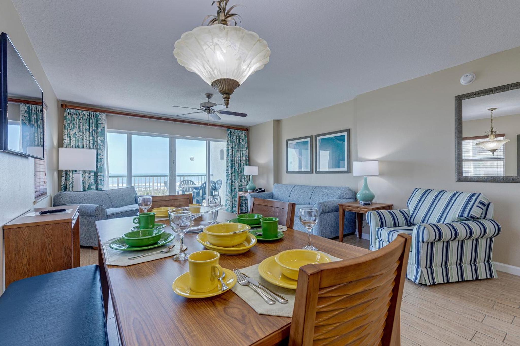 Two-Bedroom Suite - Ocean Front - Photo 9