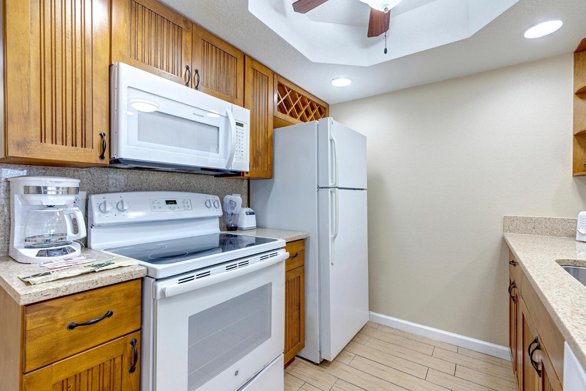 Two-Bedroom Suite - Partial Ocean View - Photo 3