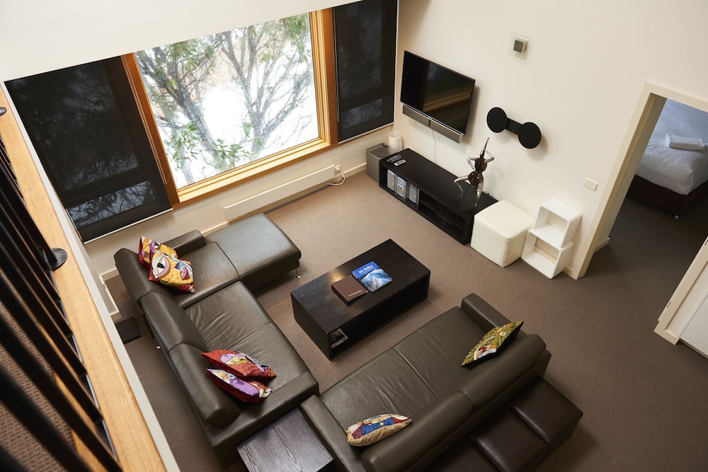 ABOM Apartment AA5 (16 Athletes Walk  Mt Buller) photo 1