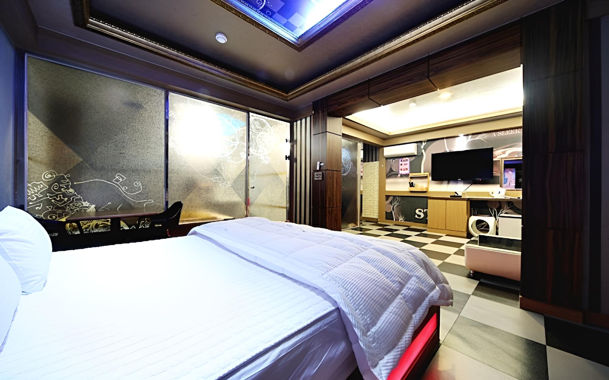 Room (Special Room) - Photo 3