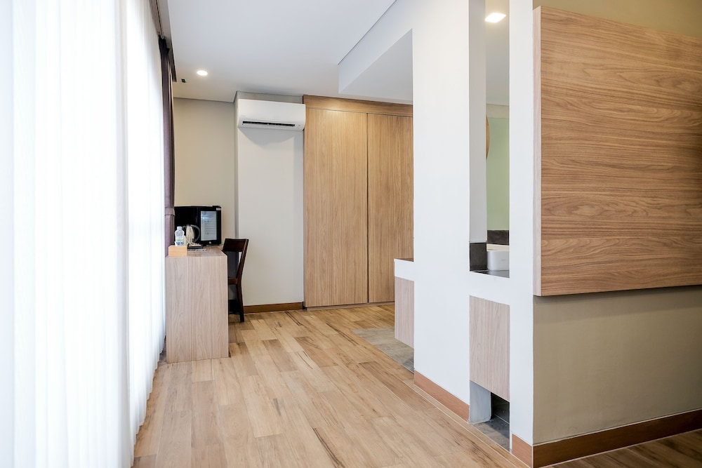 Standard Suite - Photo 5