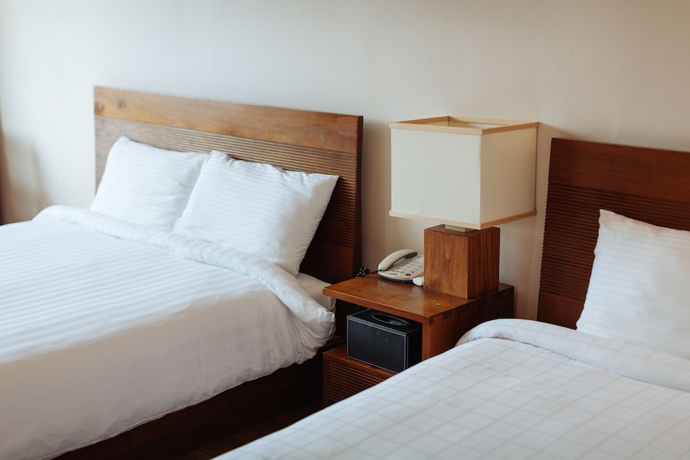 Standard Twin Room - Photo 5