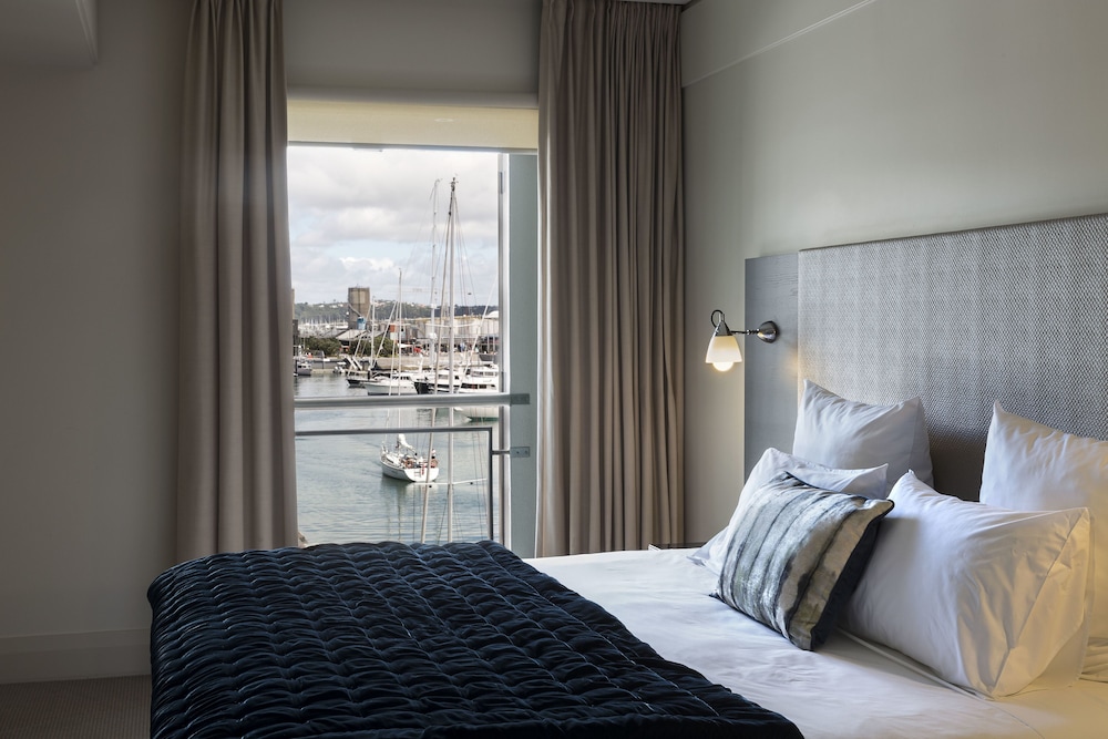 Deluxe Suite, 1 Bedroom (Marina) - Photo 3